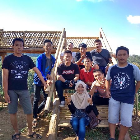 Banyu Homestay Banyuwangi  Exteriör bild
