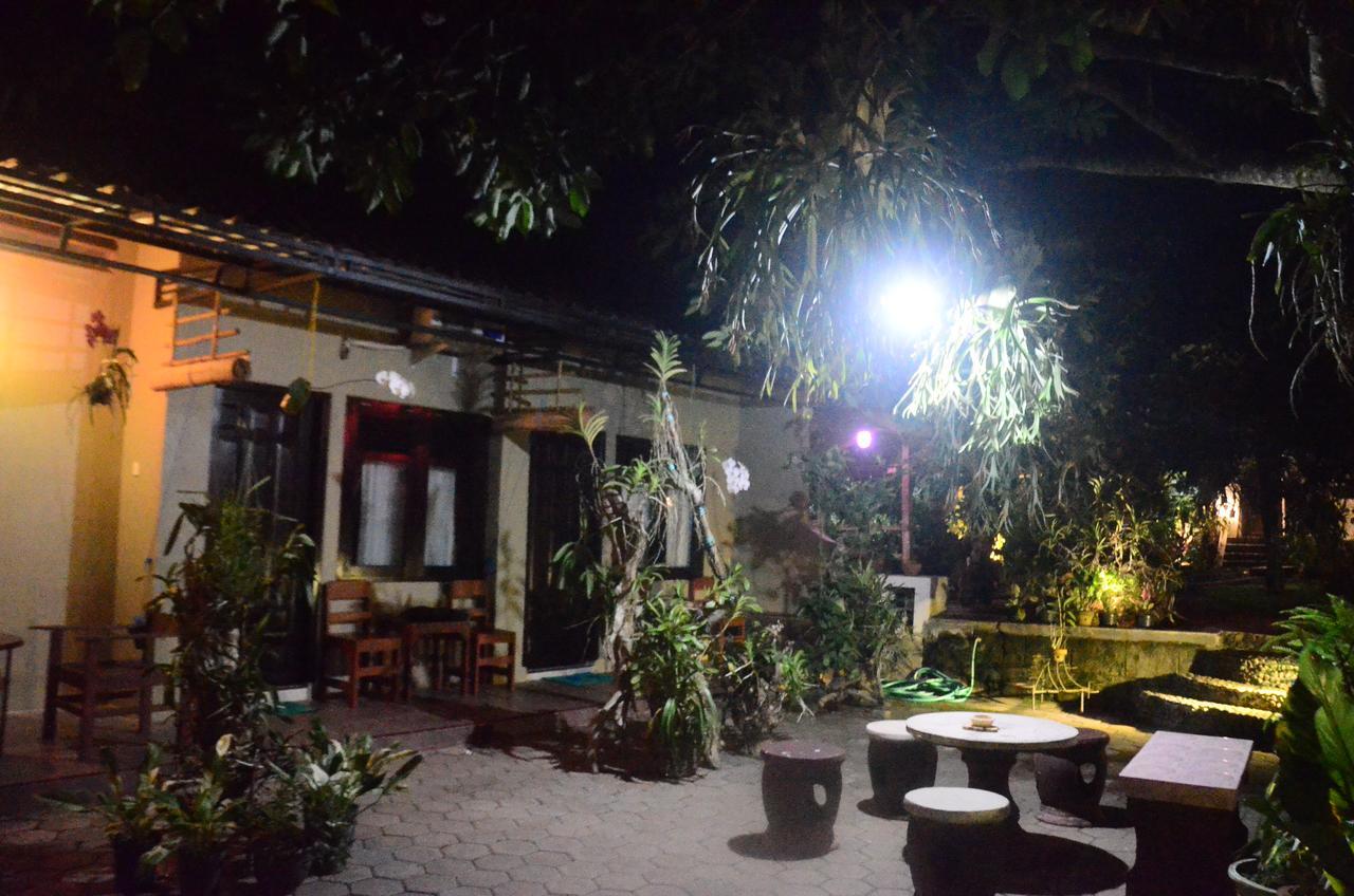 Banyu Homestay Banyuwangi  Exteriör bild