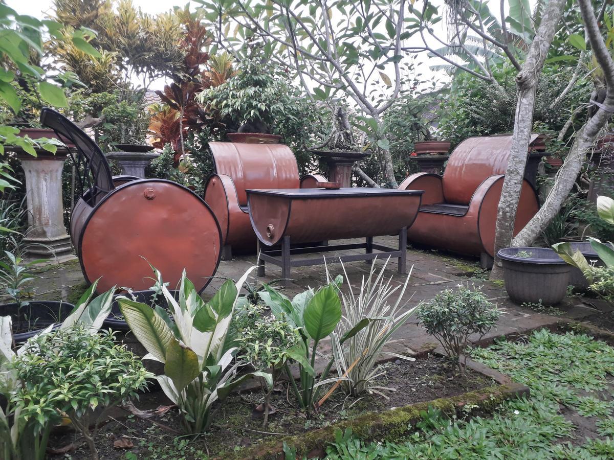 Banyu Homestay Banyuwangi  Exteriör bild