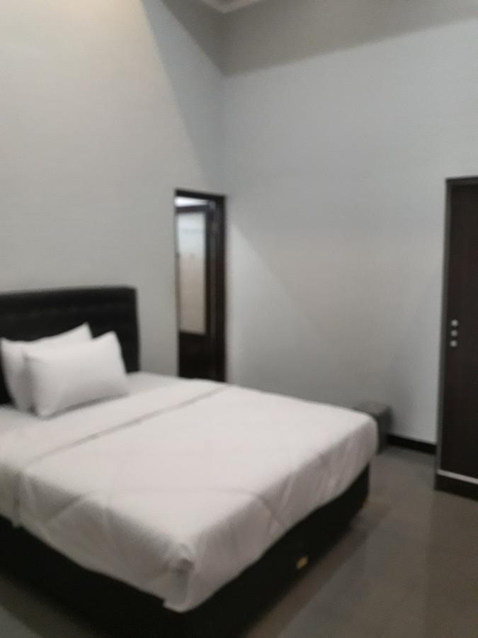 Banyu Homestay Banyuwangi  Exteriör bild