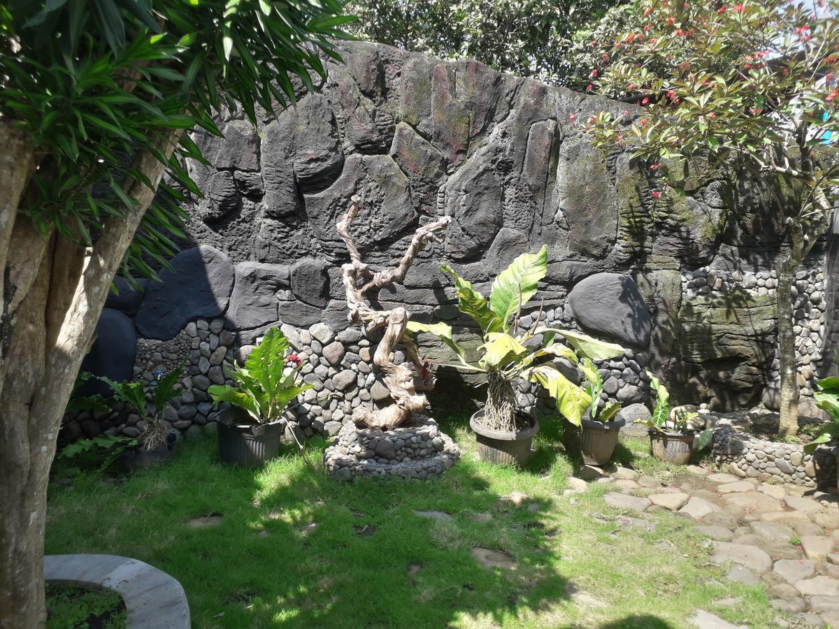Banyu Homestay Banyuwangi  Exteriör bild