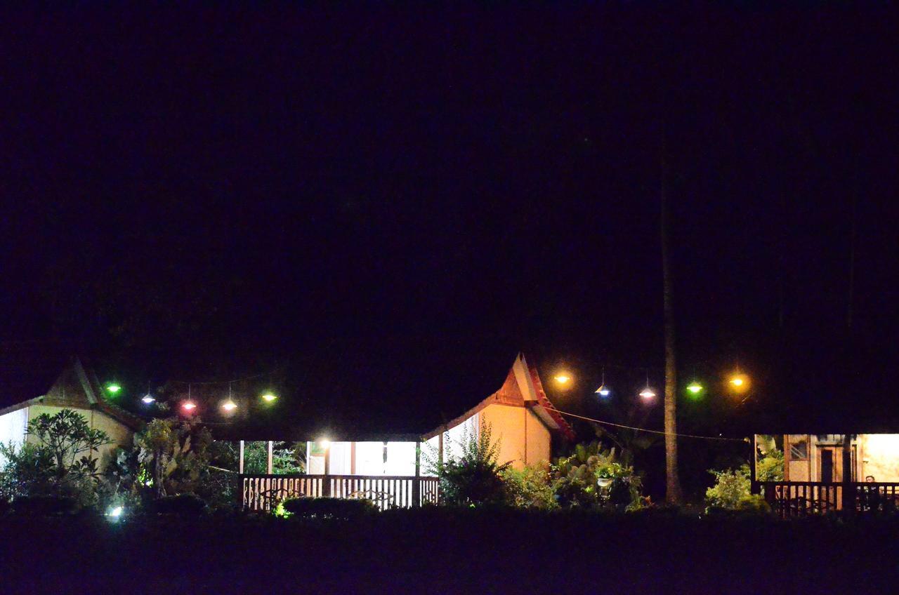 Banyu Homestay Banyuwangi  Exteriör bild